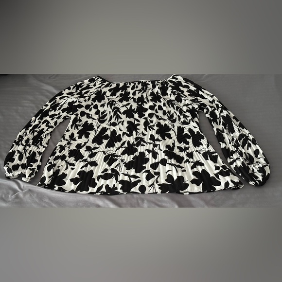 🌟Like New🌟 INC International Concepts: Women’s Long Sleeve Blouse- Size 1X - Picture 4 of 8